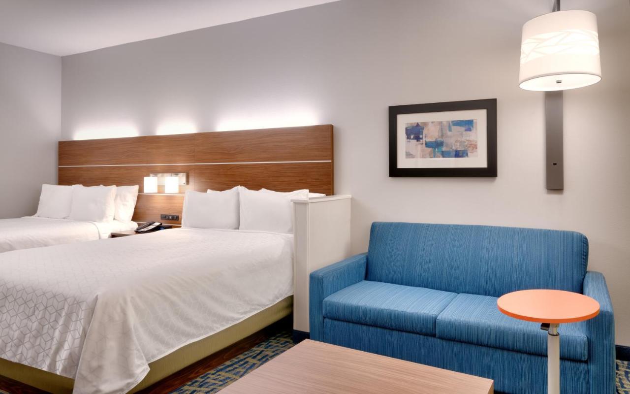 Holiday Inn Express & Suites - Gainesville I-75, An Ihg Hotel Zewnętrze zdjęcie